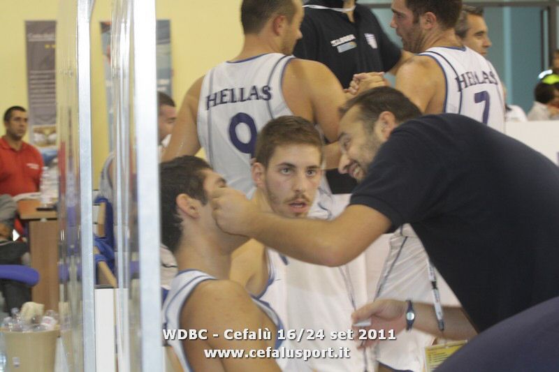 110921 basket 142_tn.jpg